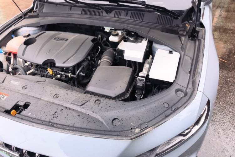 Used Geely Auto Preface 2025 Dongfang Yao 1.5TD Kunlun Edition Engine Bay Left