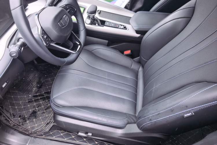 Used Geely Auto Preface 2025 Dongfang Yao 1.5TD Kunlun Edition Left Front Seat