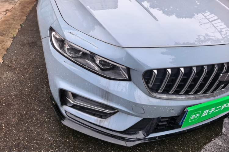 Used Geely Auto Preface 2025 Dongfang Yao 1.5TD Kunlun Edition Right Front Headlight