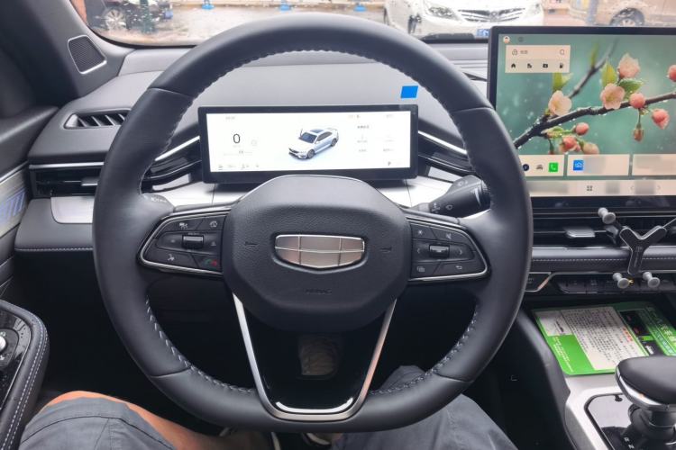 Used Geely Auto Preface 2025 Dongfang Yao 1.5TD Kunlun Edition Steering Wheel
