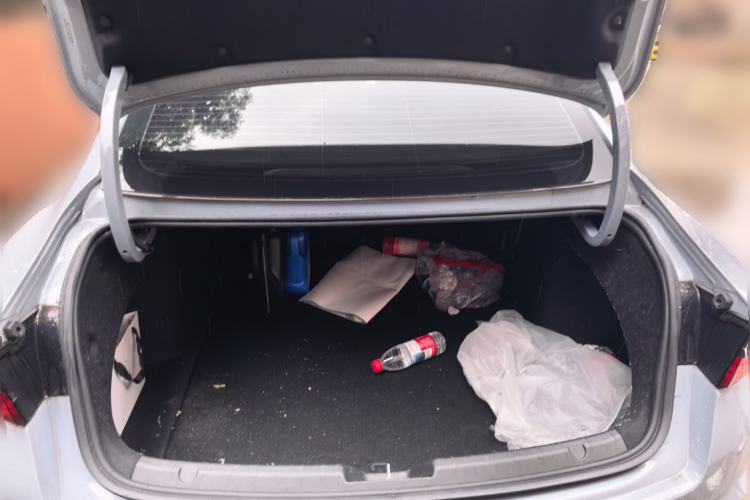 Used Geely Auto Preface 2025 Dongfang Yao 1.5TD Kunlun Edition Trunk