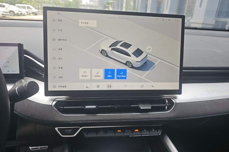 Used Geely Auto Preface 2025 Dongfang Yao 2.0TD Lanxing Edition Audio And AC Panel
