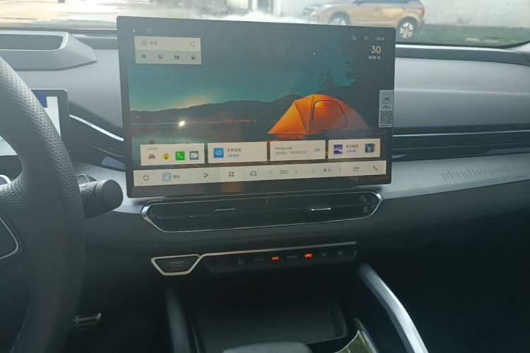 Used Geely Auto Preface 2025 Dongfang Yao 2.0TD Moonlight Edition Audio And AC Panel