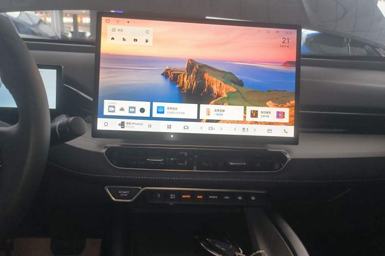 Used Geely Auto Preface 2025 Dongfang Yao 1.5TD Fuyao Edition Audio And AC Panel