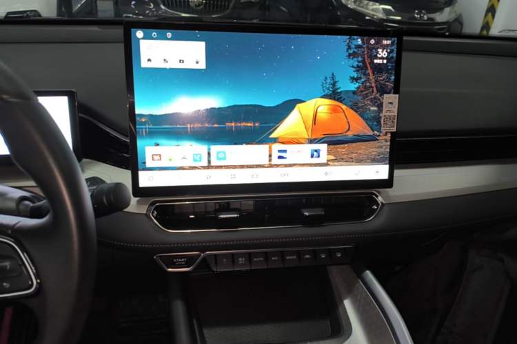 Used Geely Auto Preface 2025 Dongfang Yao 1.5TD Fuyao Edition Audio And AC Panel