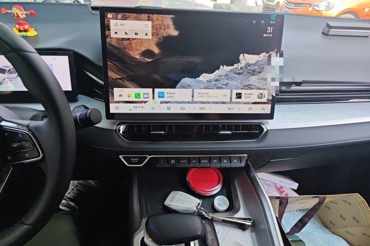 Used Geely Auto Preface 2025 Dongfang Yao 1.5TD Kunlun Edition Audio And AC Panel