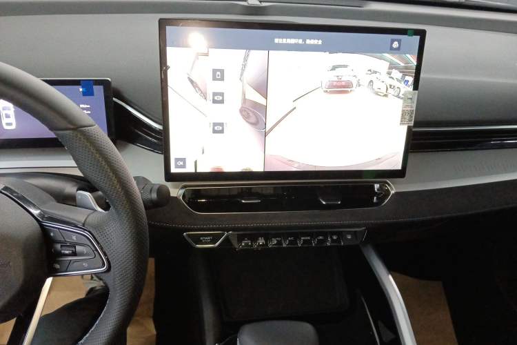 Used Geely Auto Preface 2025 Dongfang Yao 2.0TD Lanxing Edition Audio And AC Panel
