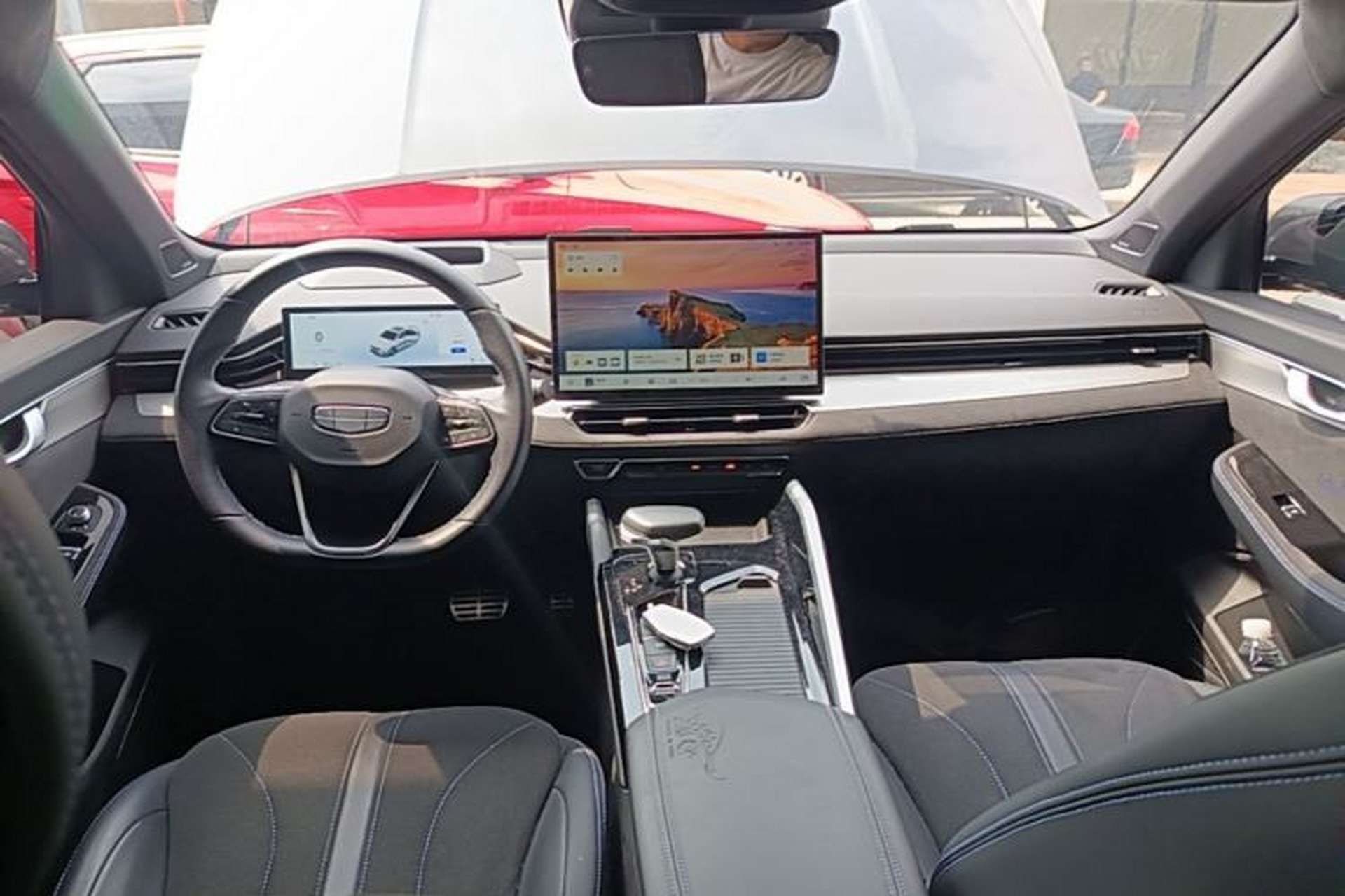 Used Geely Auto Preface 2025 Dongfang Yao 2.0TD Moonlight Edition Center Console