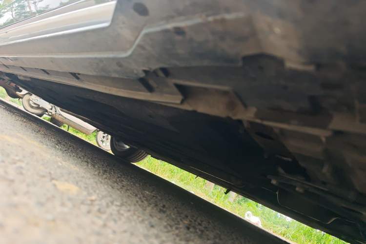 Used Geely Auto Preface 2025 Dongfang Yao 1.5TD Kunlun Edition Chassis Front Right