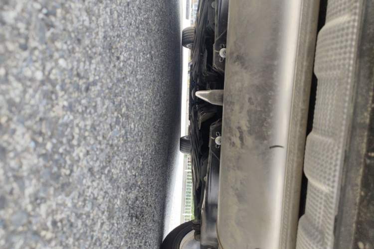 Used Geely Auto Preface 2025 Dongfang Yao 1.5TD Kunlun Edition Chassis Rear