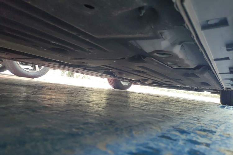 Used Geely Auto Preface 2025 Dongfang Yao 1.5TD Kunlun Edition Chassis Rear Right