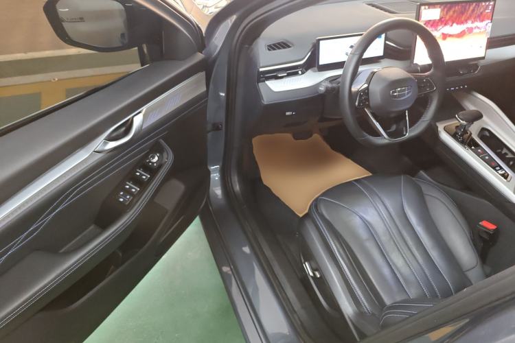 Used Geely Auto Preface 2025 Dongfang Yao 1.5TD Fuyao Edition Driver Seat