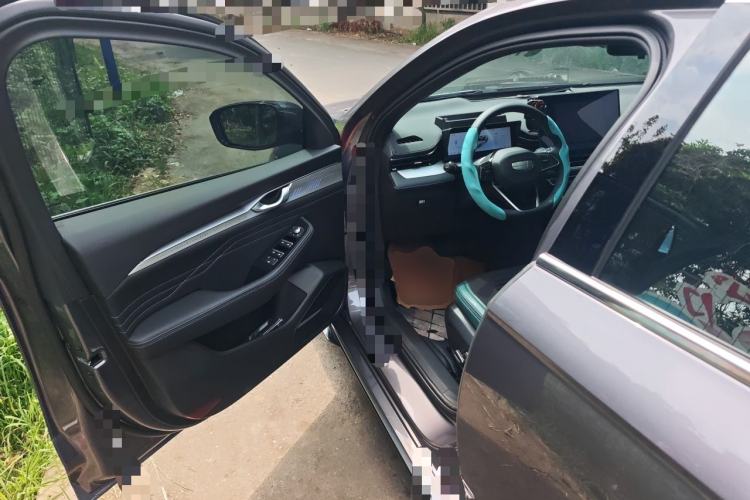 Used Geely Auto Preface 2025 Dongfang Yao 1.5TD Kunlun Edition Driver Seat