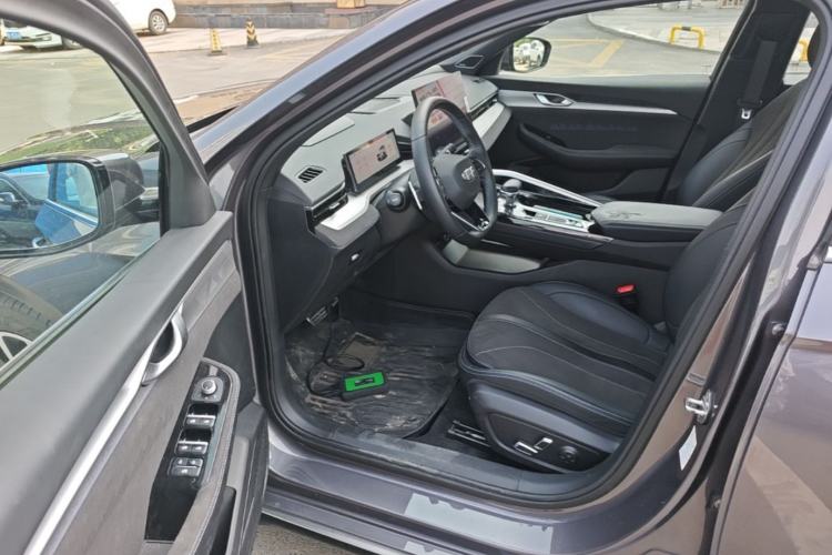 Used Geely Auto Preface 2025 Dongfang Yao 2.0TD Moonlight Edition Driver Seat