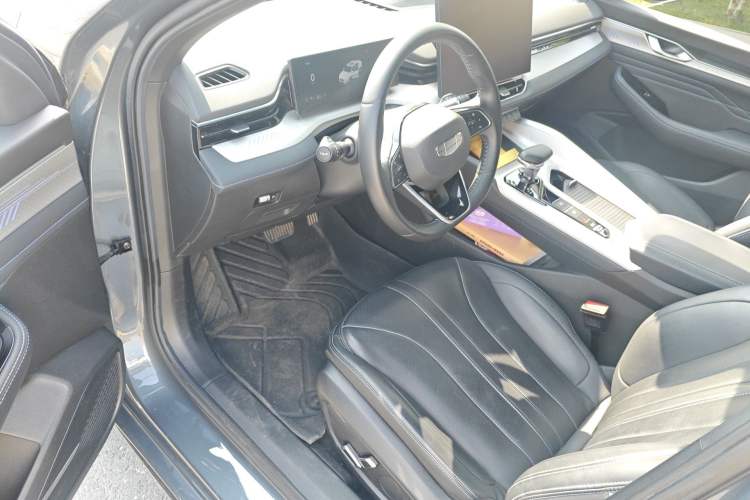 Used Geely Auto Preface 2025 Dongfang Yao 1.5TD Fuyao Edition Driver Seat