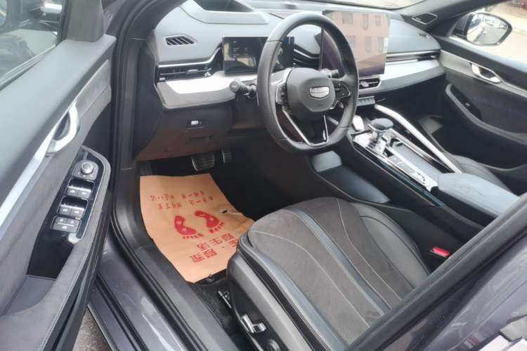 Used Geely Auto Preface 2025 Dongfang Yao 2.0TD Moonlight Edition Driver Seat