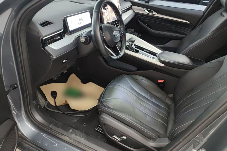 Used Geely Auto Preface 2025 Dongfang Yao 1.5TD Fuyao Edition Driver Seat
