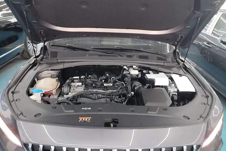 Used Geely Auto Preface 2025 Dongfang Yao 2.0TD Moonlight Edition Engine Bay