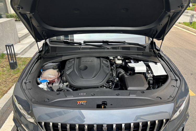 Used Geely Auto Preface 2025 Dongfang Yao 2.0TD Lanxing Edition Engine Bay