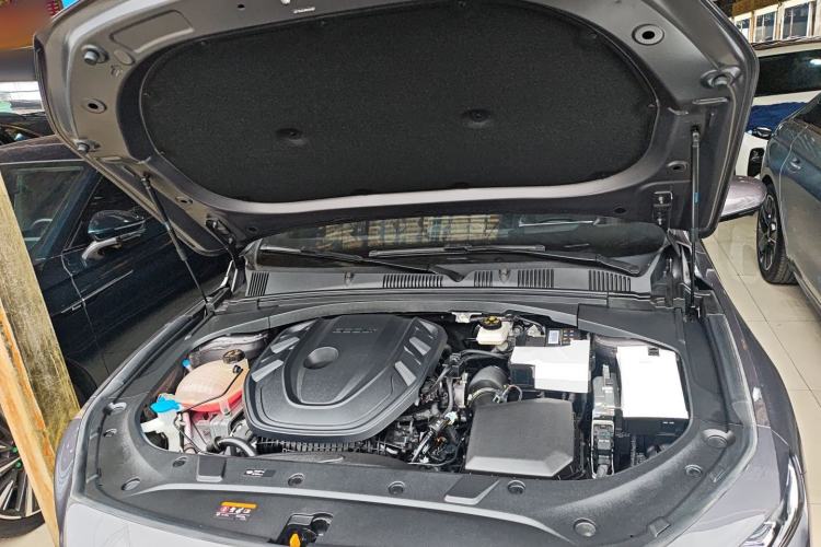Used Geely Auto Preface 2025 Dongfang Yao 2.0TD Moonlight Edition Engine Bay