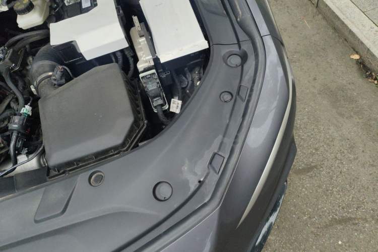 Used Geely Auto Preface 2025 Dongfang Yao 2.0TD Jin Chao Edition Engine Bay Left