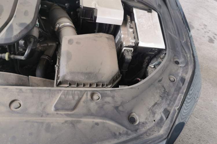 Used Geely Auto Preface 2025 Dongfang Yao 1.5TD Kunlun Edition Engine Bay Left