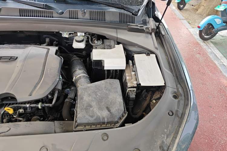 Used Geely Auto Preface 2025 Dongfang Yao 1.5TD Kunlun Edition Engine Bay Left