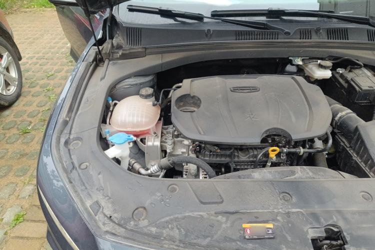 Used Geely Auto Preface 2025 Dongfang Yao 1.5TD Kunlun Edition Engine Bay Right