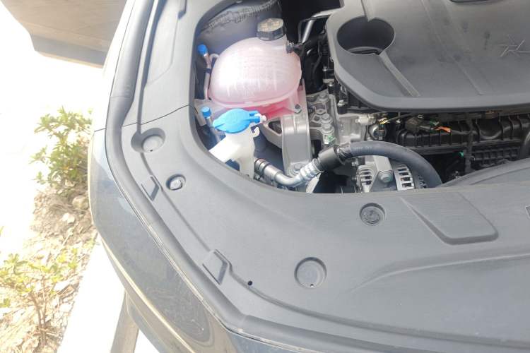 Used Geely Auto Preface 2025 Dongfang Yao 1.5TD Fuyao Edition Engine Bay Right