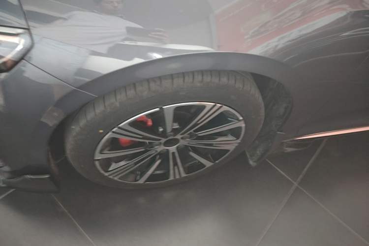 Used Geely Auto Preface 2025 Dongfang Yao 1.5TD Kunlun Edition Exterior 2