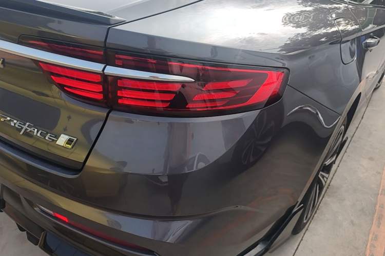 Used Geely Auto Preface 2025 Dongfang Yao 2.0TD Moonlight Edition Exterior 3