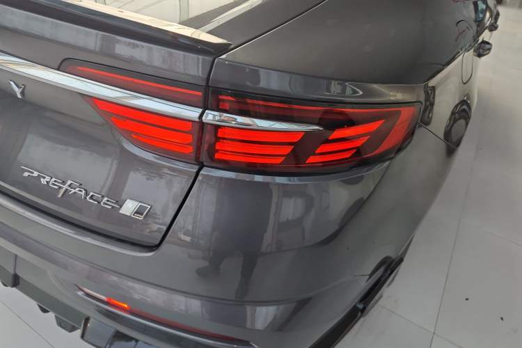Used Geely Auto Preface 2025 Dongfang Yao 2.0TD Moonlight Edition Exterior 3