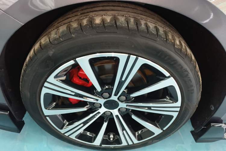 Used Geely Auto Preface 2025 Dongfang Yao 2.0TD Moonlight Edition Exterior 4