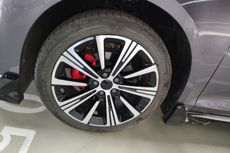 Used Geely Auto Preface 2025 Dongfang Yao 2.0TD Moonlight Edition Exterior 4