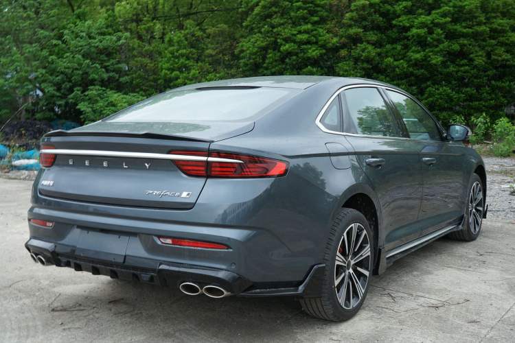 Used Geely Auto Preface 2025 Dongfang Yao 2.0TD Jin Chao Edition Exterior 4