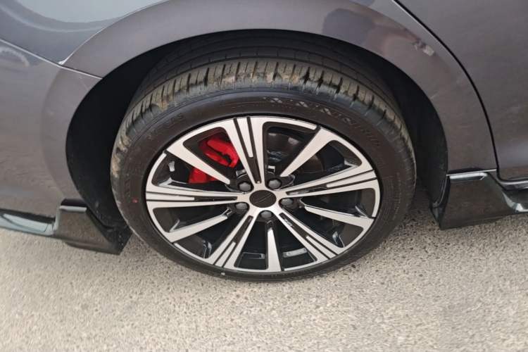 Used Geely Auto Preface 2025 Dongfang Yao 1.5TD Kunlun Edition Exterior 5