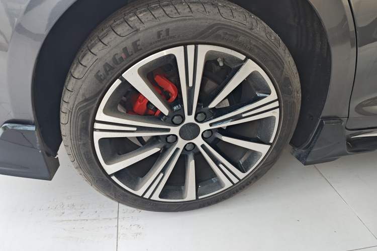 Used Geely Auto Preface 2025 Dongfang Yao 2.0TD Moonlight Edition Exterior 5
