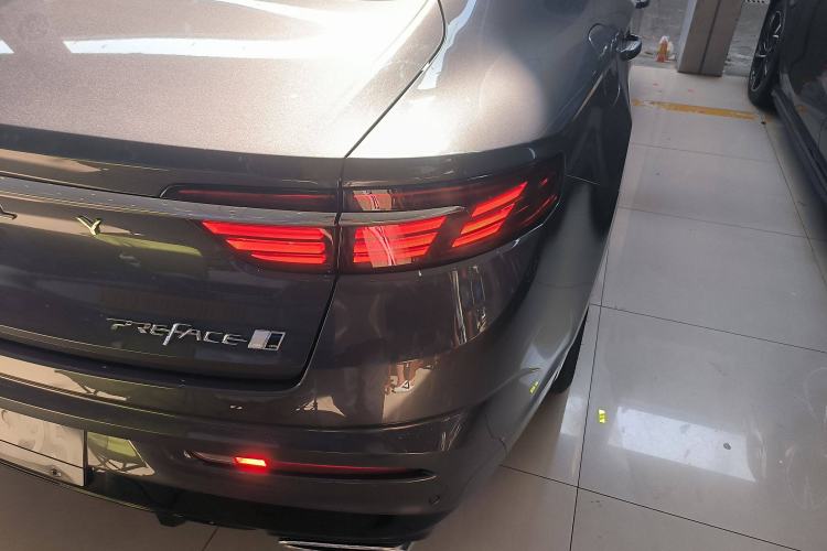 Used Geely Auto Preface 2025 Dongfang Yao 1.5TD Fuyao Edition Exterior 6