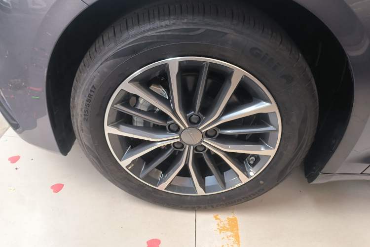 Used Geely Auto Preface 2025 Dongfang Yao 1.5TD Fuyao Edition Exterior 7