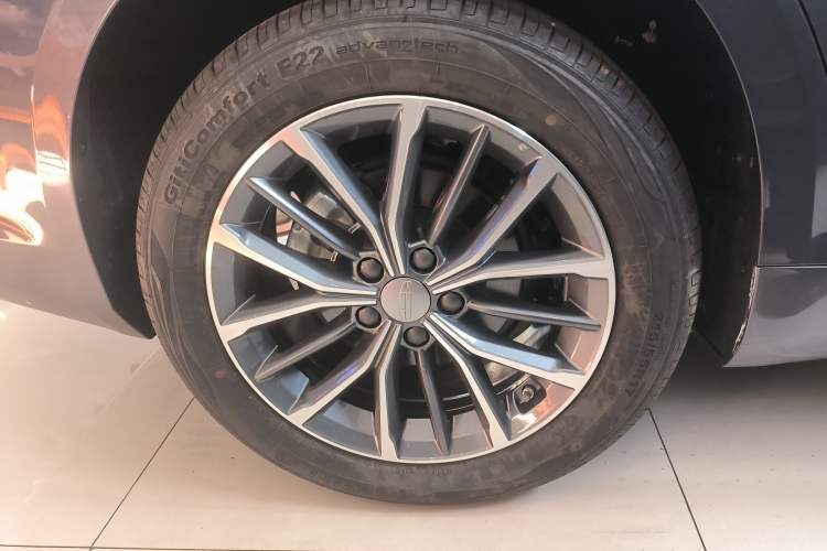 Used Geely Auto Preface 2025 Dongfang Yao 1.5TD Fuyao Edition Exterior 8