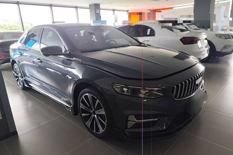Used Geely Auto Preface 2025 Dongfang Yao 1.5TD Kunlun Edition Front Right 45 Deg