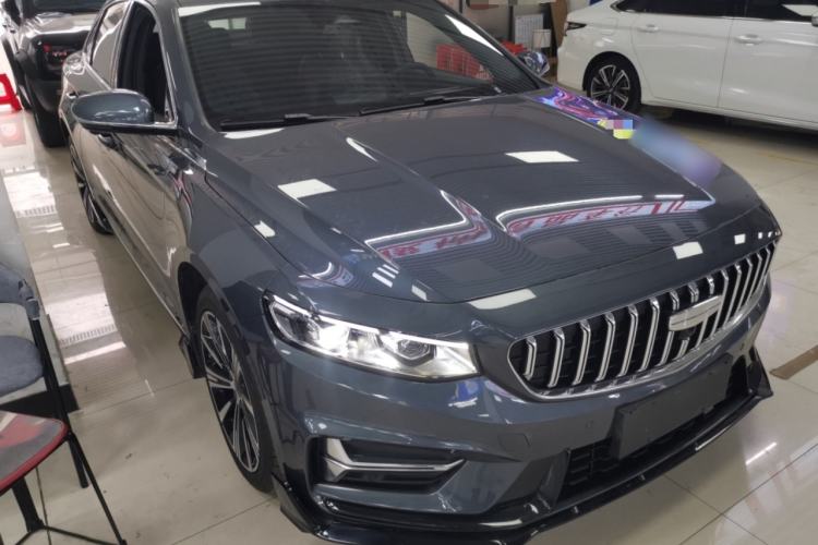 Used Geely Auto Preface 2025 Dongfang Yao 1.5TD Kunlun Edition Front Right 45 Deg