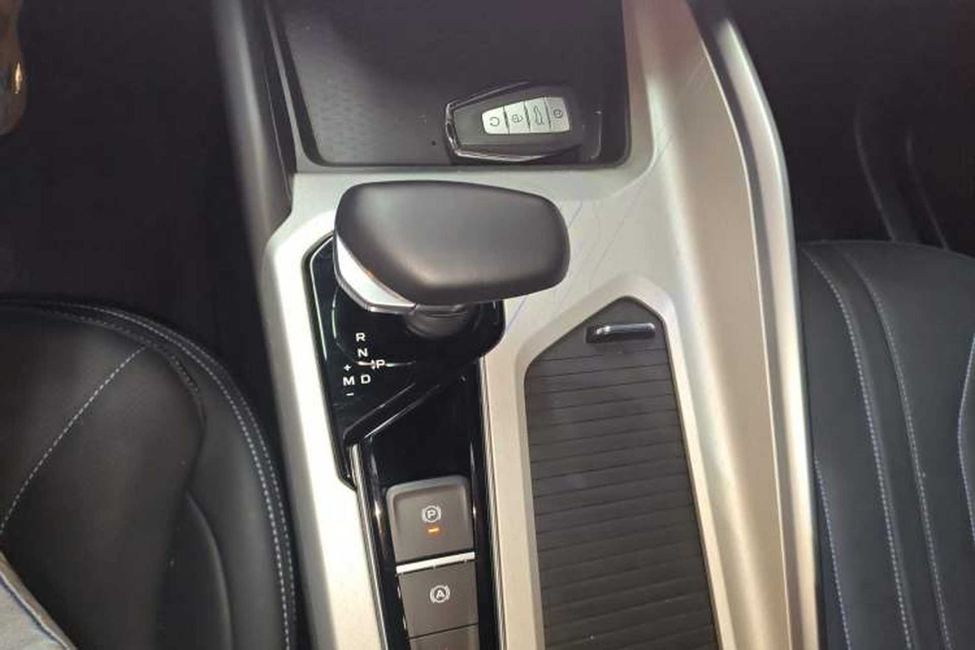 Used Geely Auto Preface 2025 Dongfang Yao 1.5TD Kunlun Edition Gear Lever