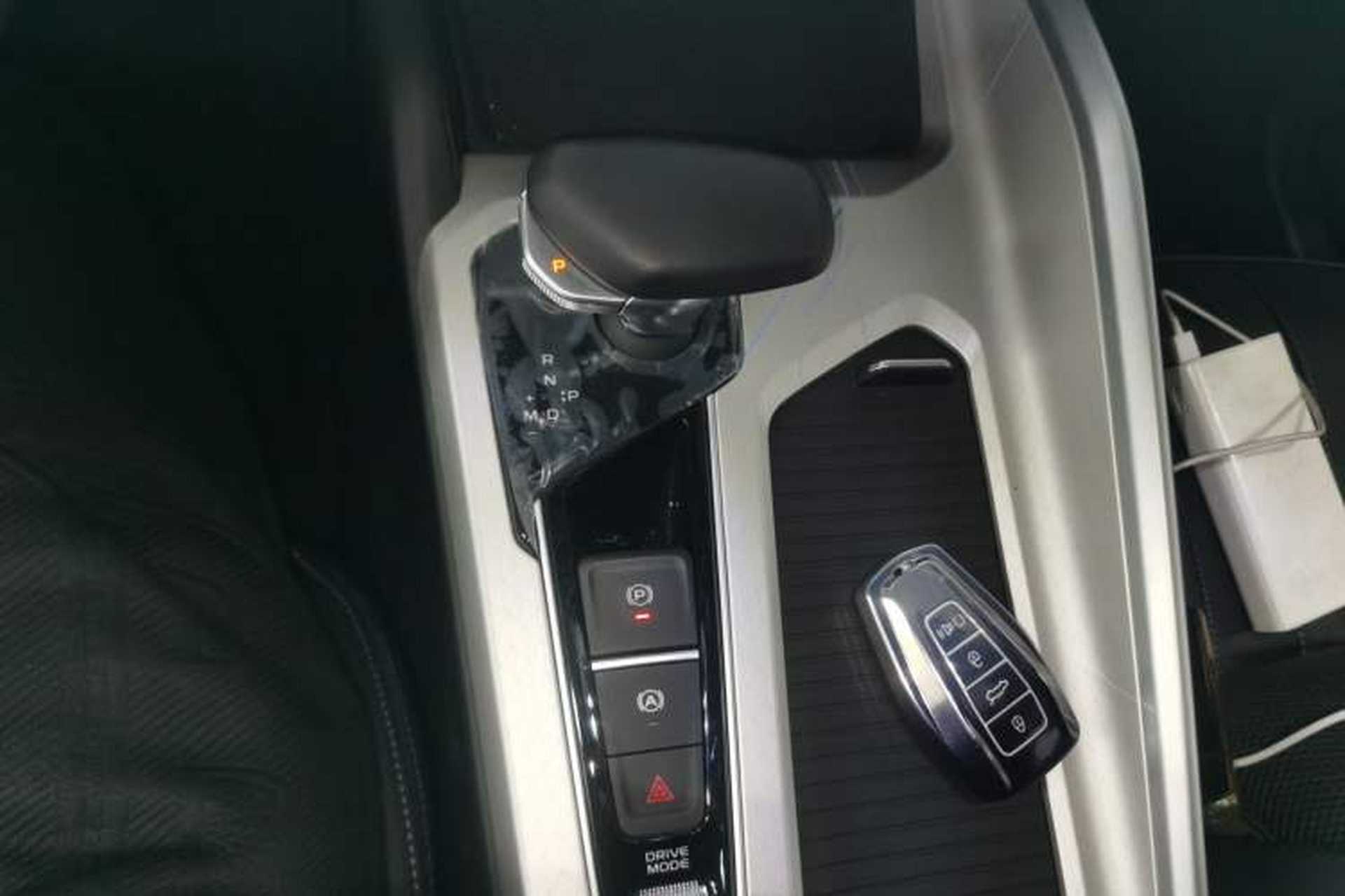 Used Geely Auto Preface 2025 Dongfang Yao 1.5TD Kunlun Edition Gear Lever
