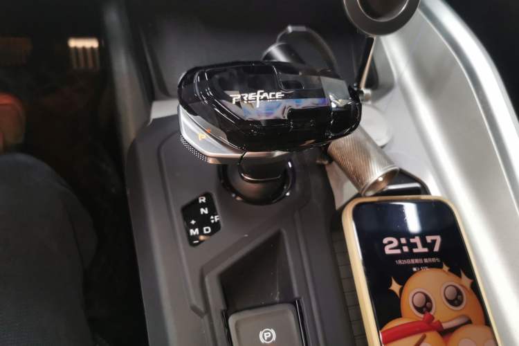 Used Geely Auto Preface 2025 Dongfang Yao 1.5TD Kunlun Edition Gear Lever