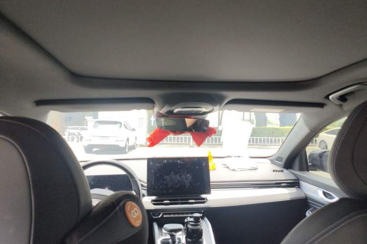 Used Geely Auto Preface 2025 Dongfang Yao 1.5TD Kunlun Edition Headliner