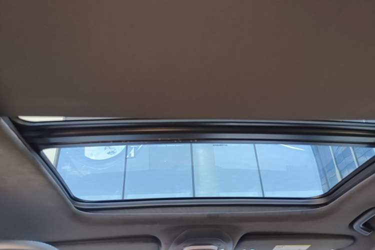 Used Geely Auto Preface 2025 Dongfang Yao 2.0TD Moonlight Edition Headliner