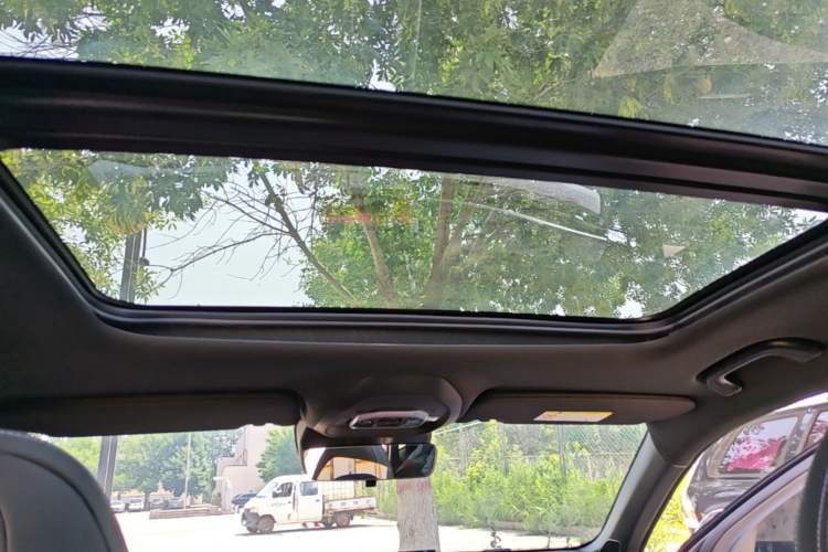 Used Geely Auto Preface 2025 Dongfang Yao 1.5TD Kunlun Edition Headliner