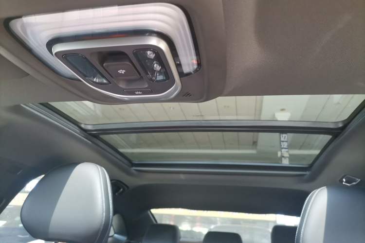 Used Geely Auto Preface 2025 Dongfang Yao 1.5TD Kunlun Edition Headliner