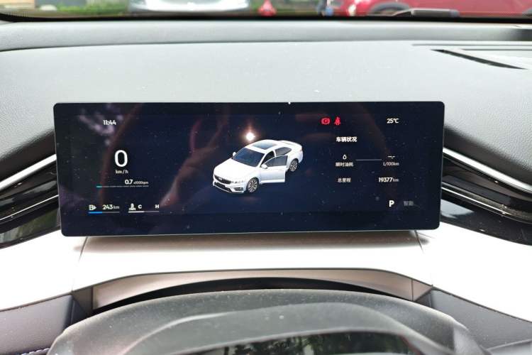 Used Geely Auto Preface 2025 Dongfang Yao 1.5TD Kunlun Edition Instrument Cluster